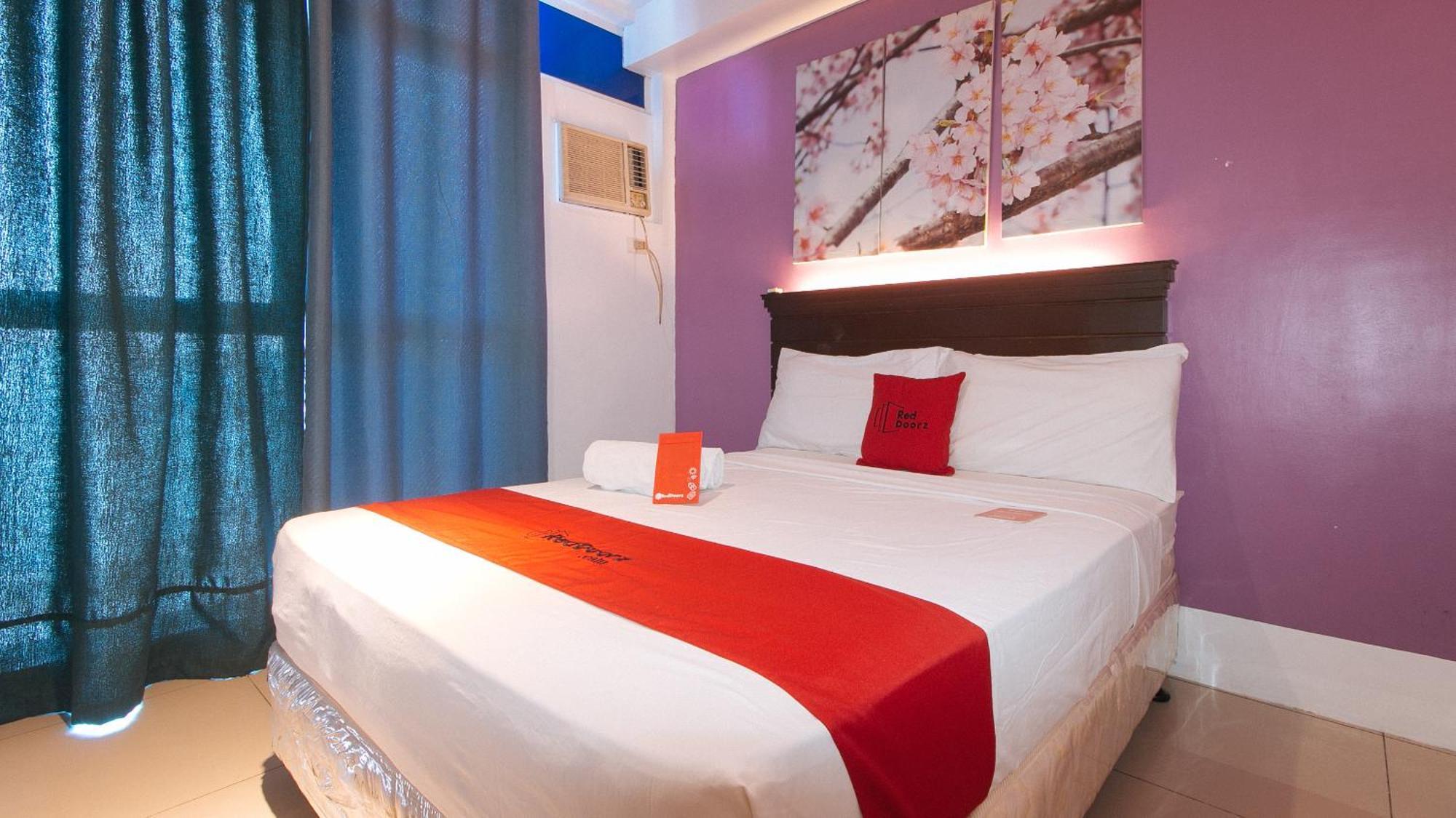 Reddoorz @ Melbourne Suites Makati Makati City Dış mekan fotoğraf