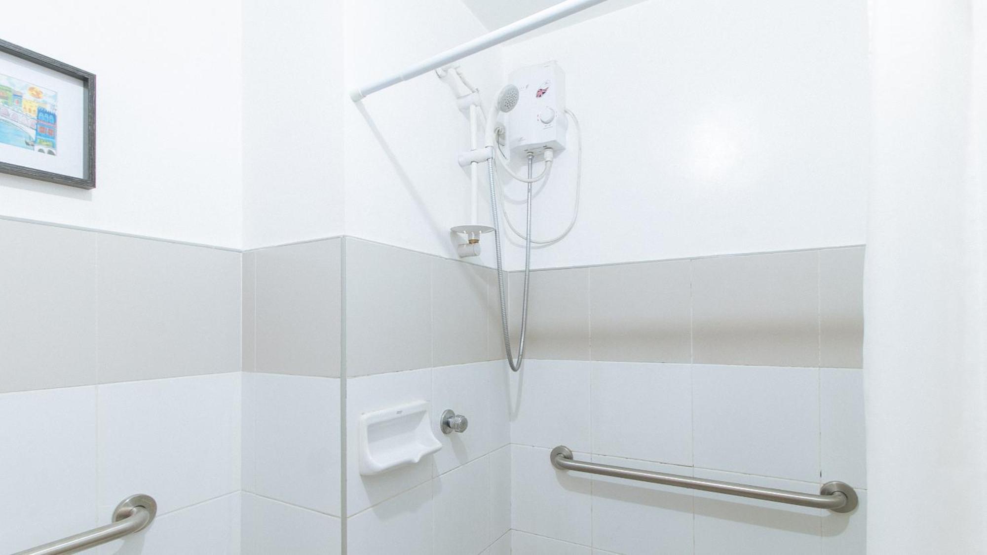 Reddoorz @ Melbourne Suites Makati Makati City Dış mekan fotoğraf